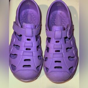 Stride Rite Kids Purple water play sneaker sandals 11